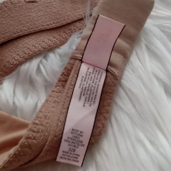 Victoria secret womans strapless bra - Picture 4 of 8